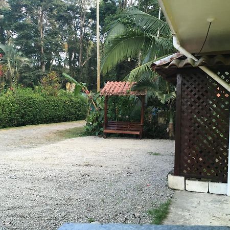 Las Casitas De Playa Negra Vandrarhem Puerto Viejo de Talamanca Exteriör bild