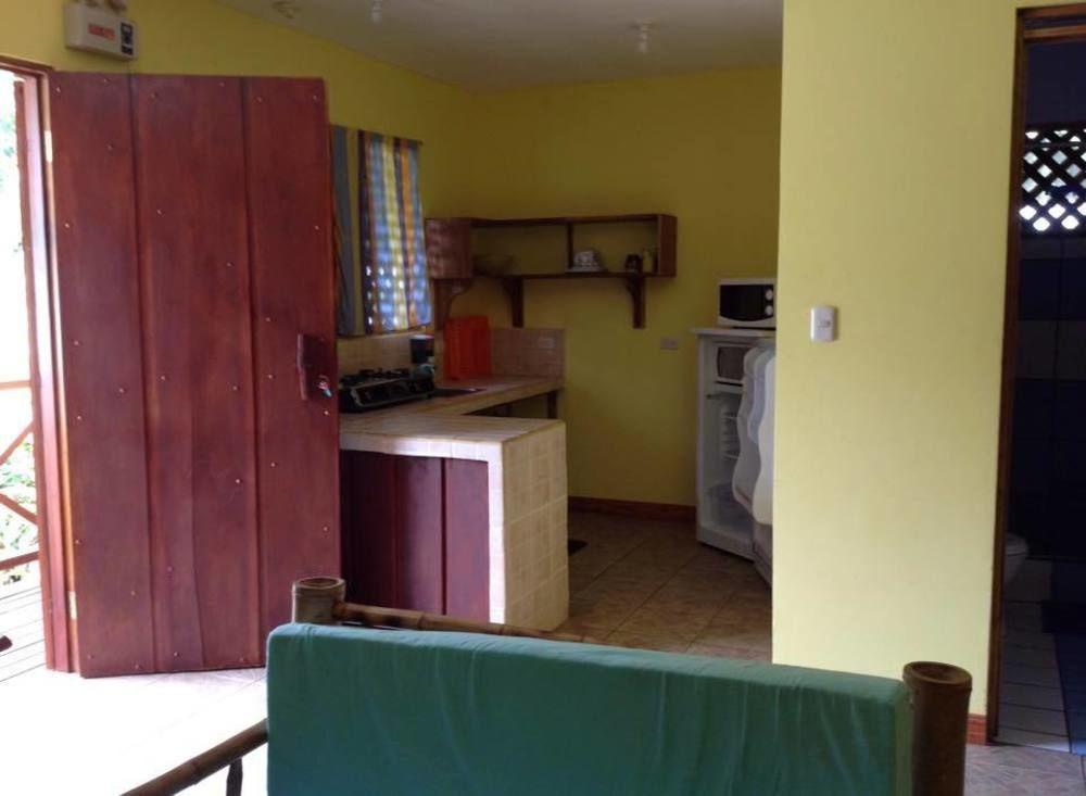 Las Casitas De Playa Negra Vandrarhem Puerto Viejo de Talamanca Exteriör bild